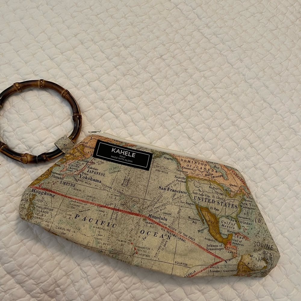 Kahele hand made wristlet